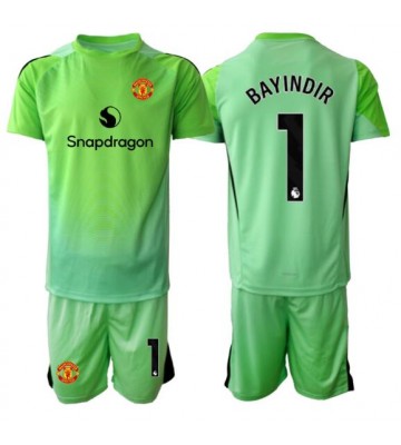 Manchester United Altay Bayindir #1 Målmand Tredjetrøje Børn 2025-26 Kortærmet (+ Korte bukser)